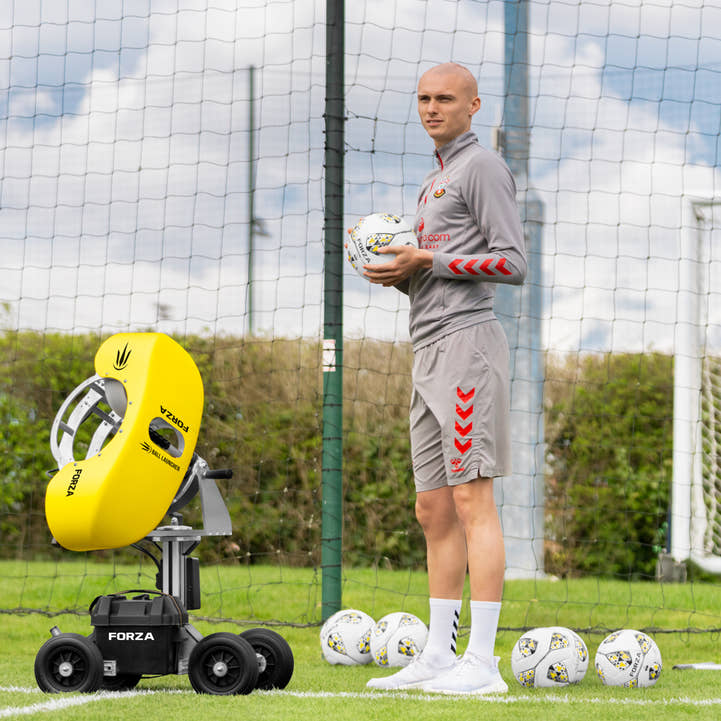 FORZA Football Ball Launcher PRO