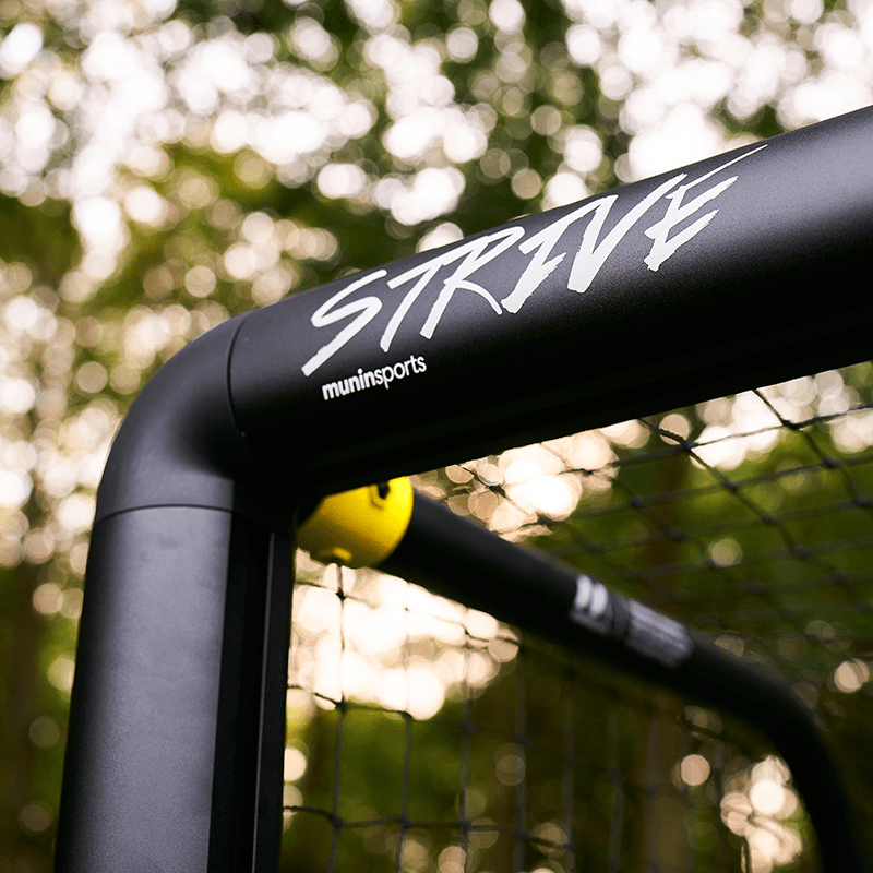 Strive Fotballmål (150x100 cm)