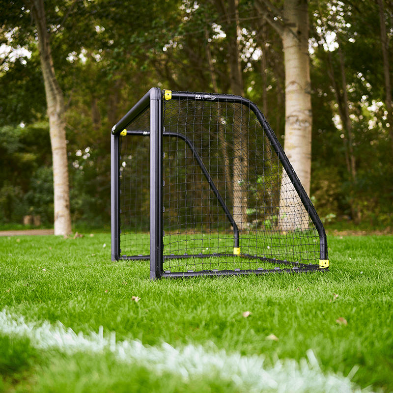 Strive Football Goal (150x100 cm)