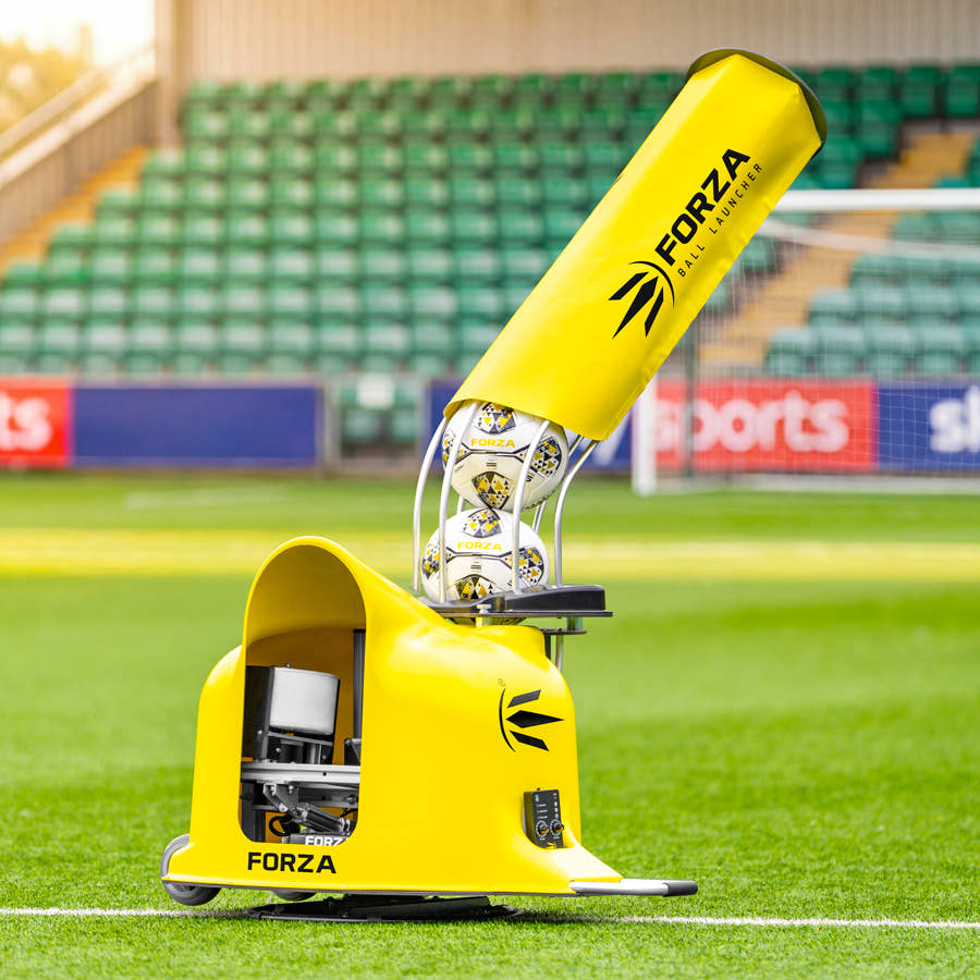 FORZA Football Ball Launcher