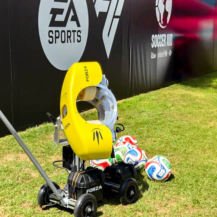 FORZA Football Ball Launcher PRO